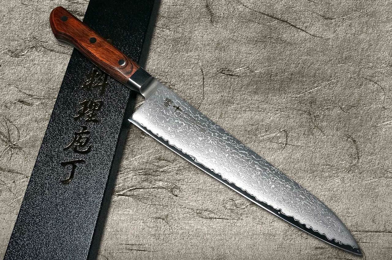 Japanese Knife : Tamahagane Knives : The Echo of Japanese Metalwork Artistry